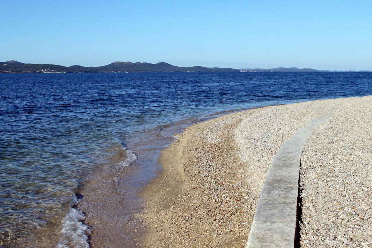 Family Friendly Apartments With A Swimming Pool Zadar - 18098 外观 照片