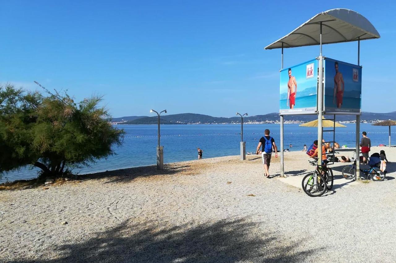 Family Friendly Apartments With A Swimming Pool Zadar - 18098 外观 照片